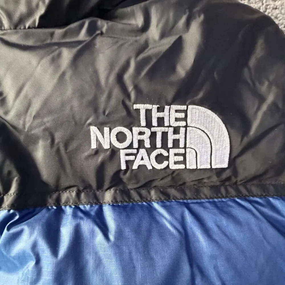 The North Face 1996 Retro Nuptse Vest Men Size Large Blue Black 700 Down NWT